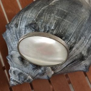 Silver Ornate Mother of Pearl Brooch Pin